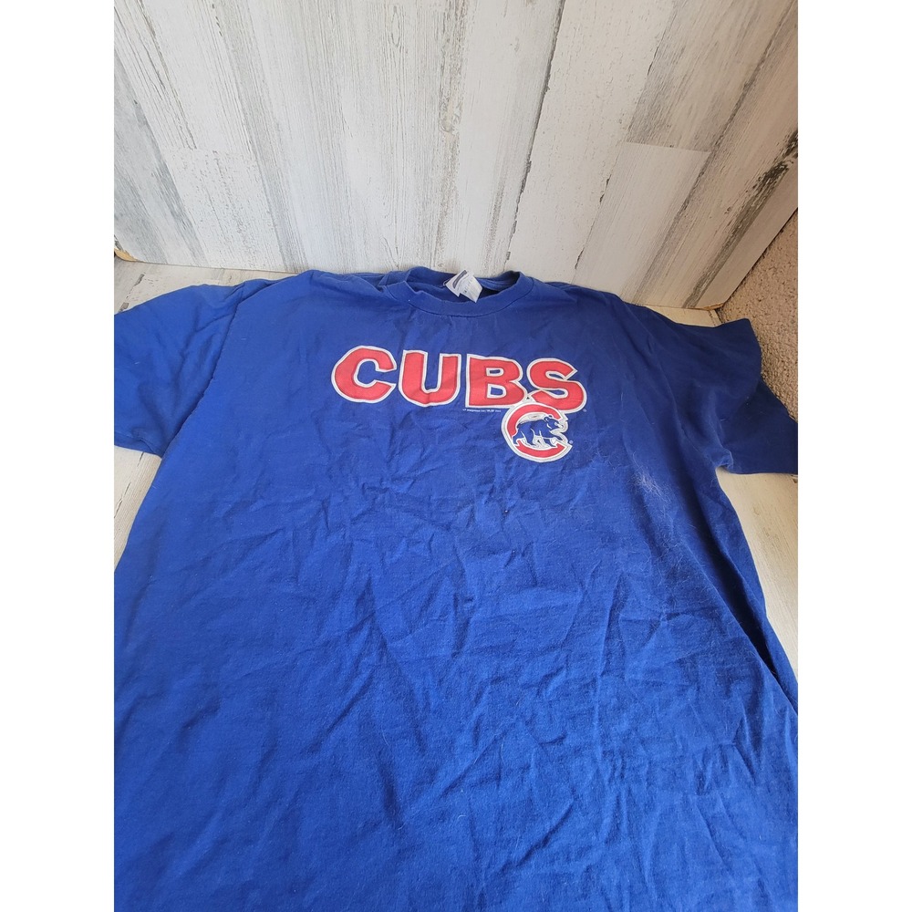 Vintage Cubs XL blue short sleeve sports shirt men's apparel clothing unisex